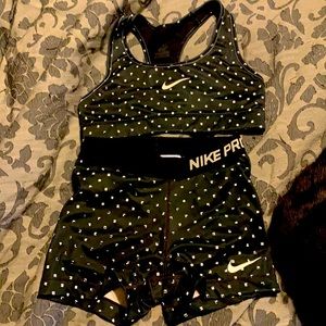 Nike set